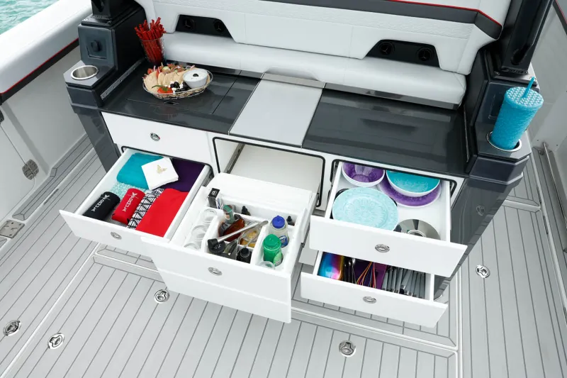 Slide: The Image of Formula 387 Center Console Sport 2027 - 7