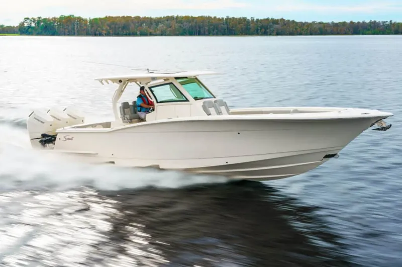 The Image of Scout 355 LXF 2027 - 1