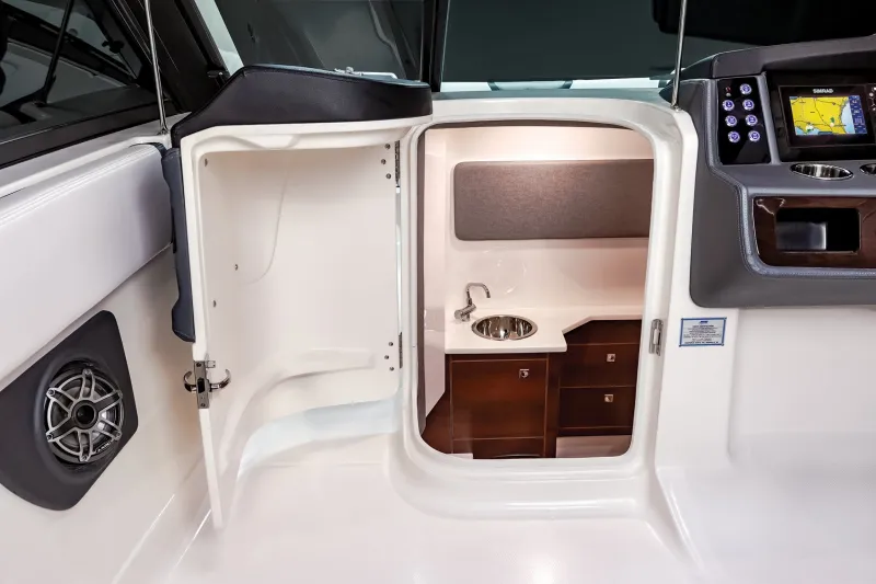 Slide: The Image of Chaparral 280 OSX 2027 - 8