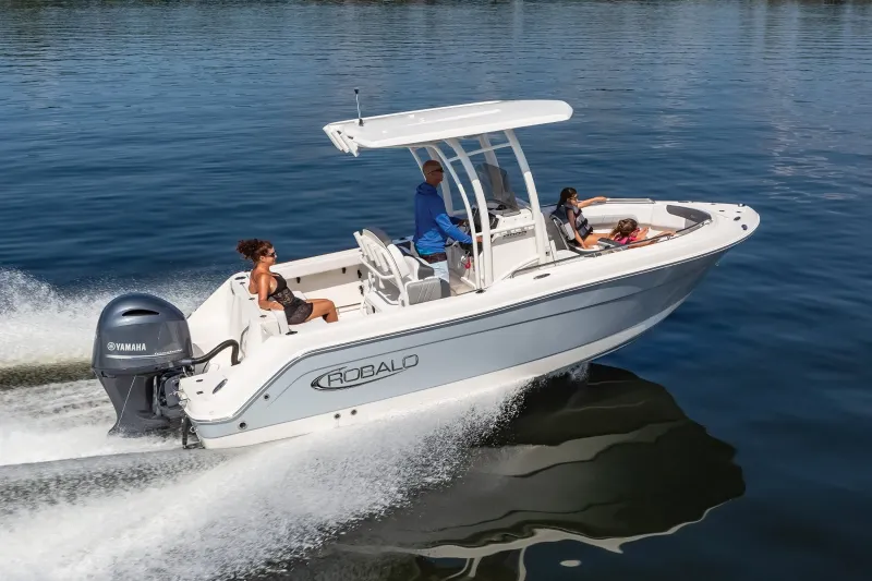 The Image of Robalo EXPLORER CC R222EX 2027 - 0