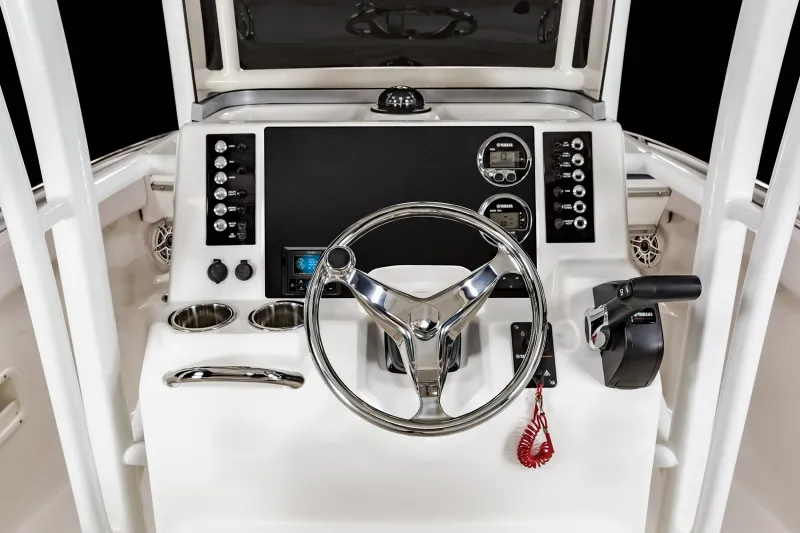 Slide: The Image of Robalo EXPLORER CC R222EX 2027 - 6