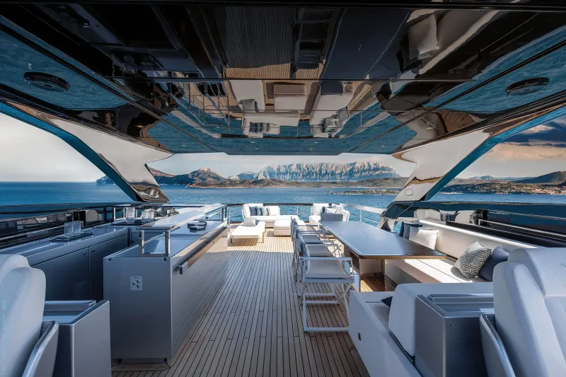 Slide: The Image of Riva 102' Corsaro Super New 2027 - 6