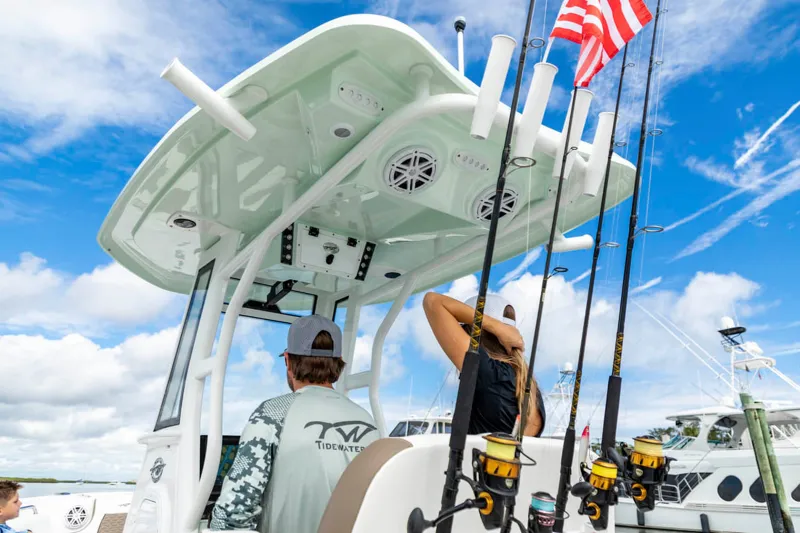 Slide: The Image of Tidewater 232 CC Adventure 2027 - 10
