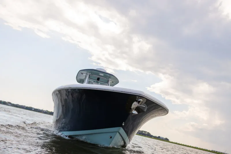 Slide: The Image of Tidewater 272 CC Adventure 2027 - 4