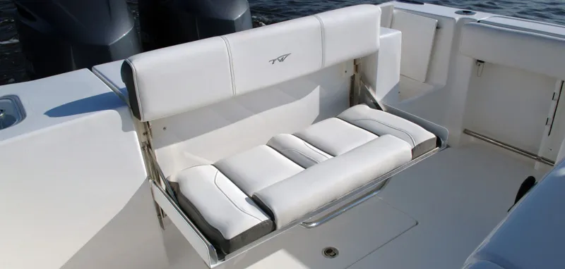 Slide: The Image of Tidewater 280 CC Adventure 2027 - 4