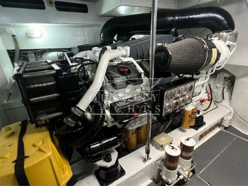 Slide: The Image of Ferretti 760 2004 - 18