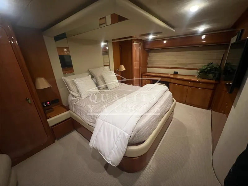 Slide: The Image of Ferretti 760 2004 - 12