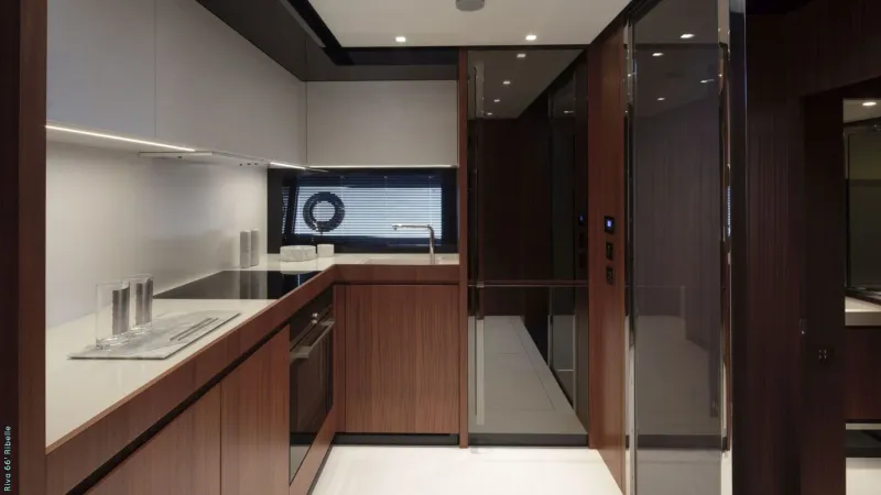Slide: The Image of Riva 66' Ribelle 2027 - 7