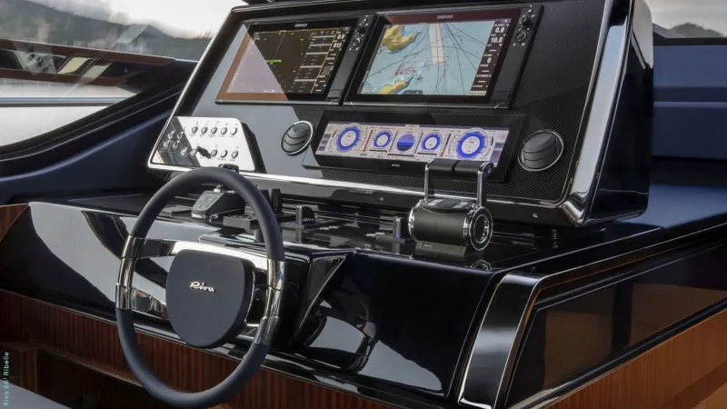 Slide: The Image of Riva 66' Ribelle 2027 - 5