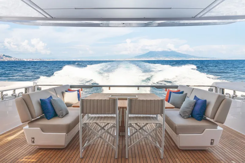 Slide: The Image of Ferretti 860 2027 - 3