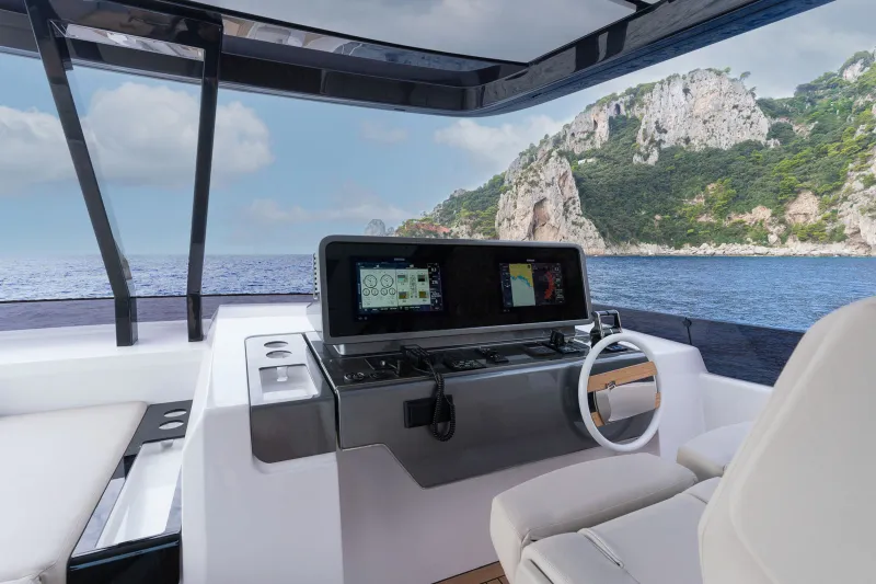 Slide: The Image of Ferretti 860 2027 - 2