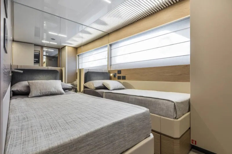Slide: The Image of Ferretti 920 2027 - 5