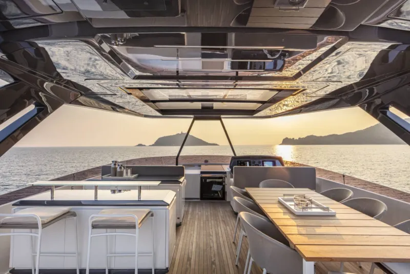 Slide: The Image of Ferretti 920 2027 - 13