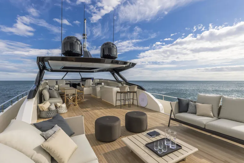 Slide: The Image of Ferretti 1000 2027 - 2