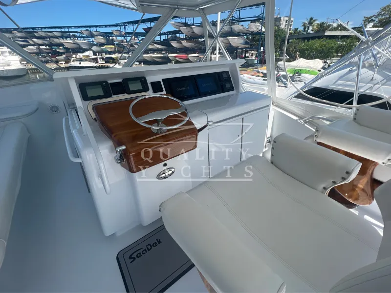 Slide: The Image of Hatteras 54 GT 2005 - 3