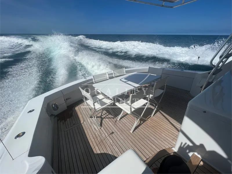 Slide: The Image of Hatteras 54 GT 2005 - 2