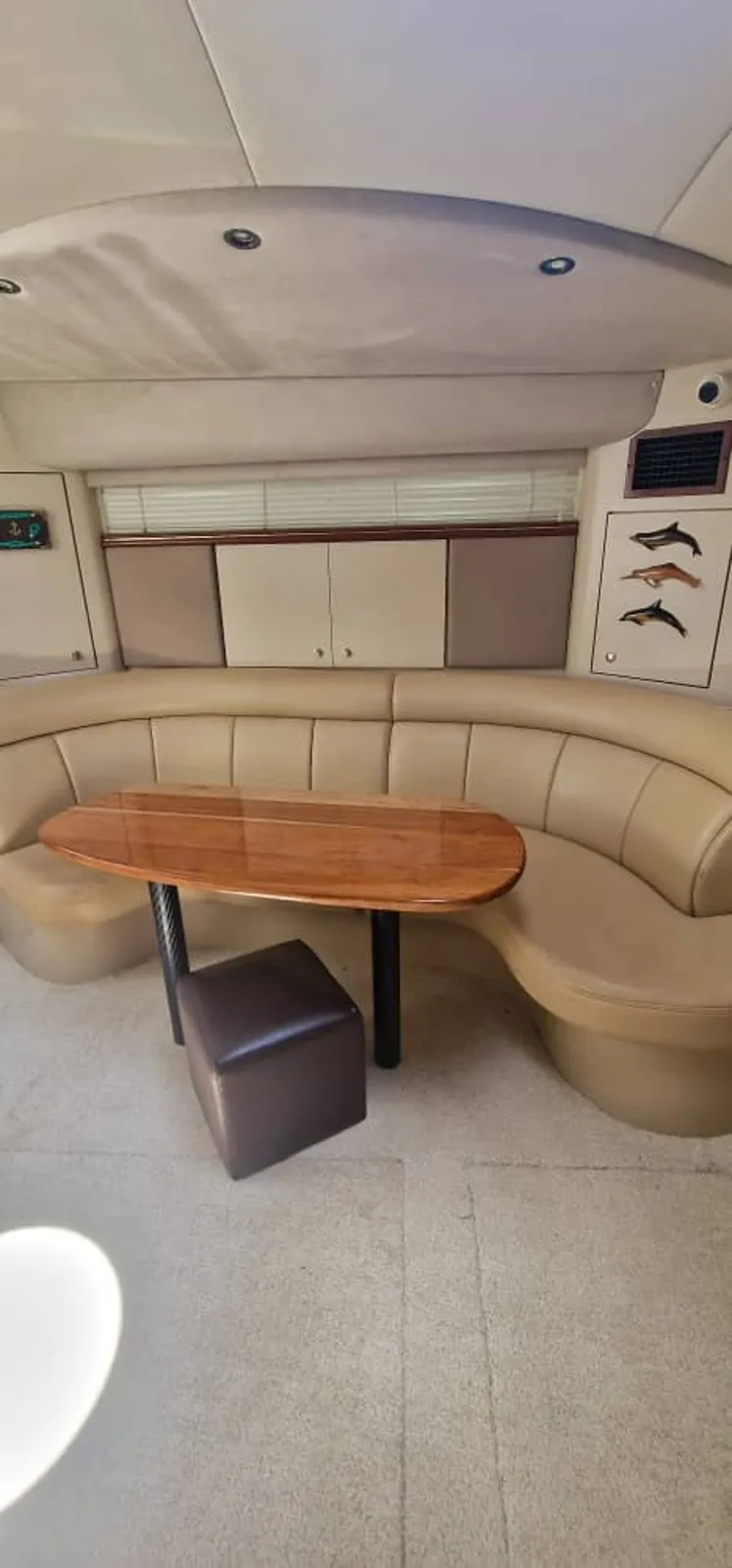 Slide: The Image of Cruisers Yachts 38.7 2001 - 17