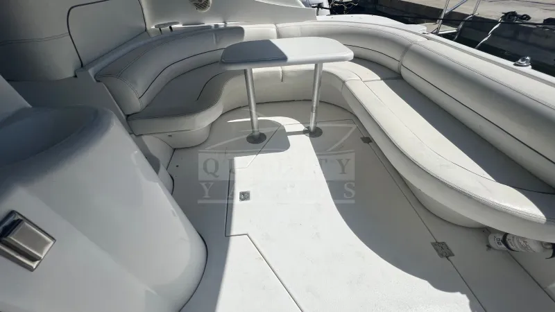 Slide: The Image of Cruisers Yachts 38.7 2001 - 5