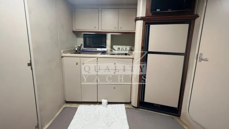 Slide: The Image of Cruisers Yachts 38.7 2001 - 8