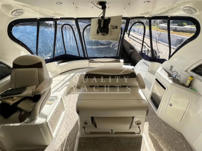 Slide: The Image of Cruisers Yachts 390 2008 - 14