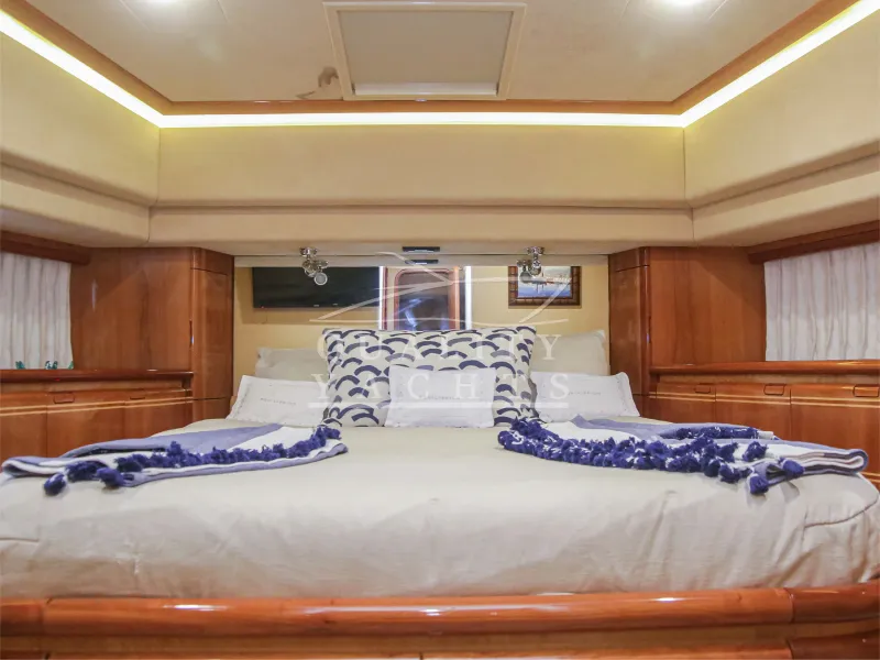 Slide: The Image of Ferretti 81 2003 - 18