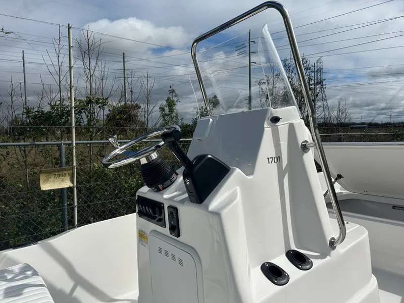 Slide: The Image of Salty Boats Palmetto Bay 1701CC 2026 - 8