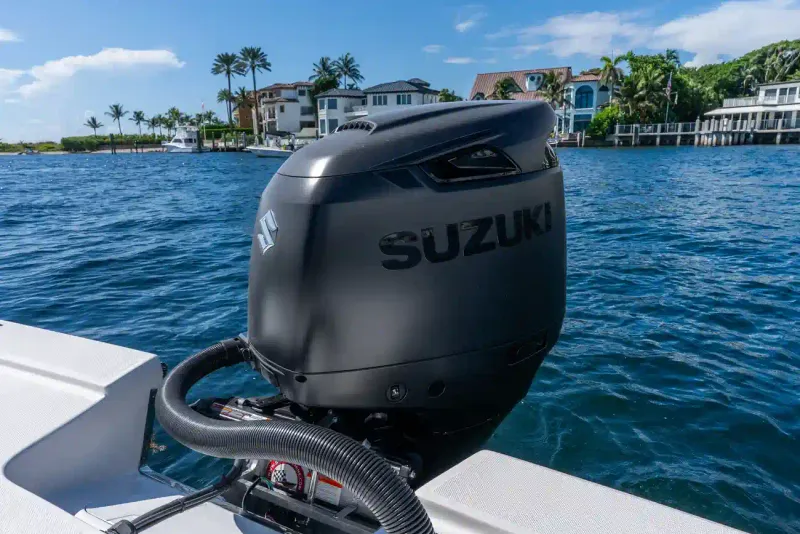 Slide: The Image of Sea Born FX24 XE 2027 - 28