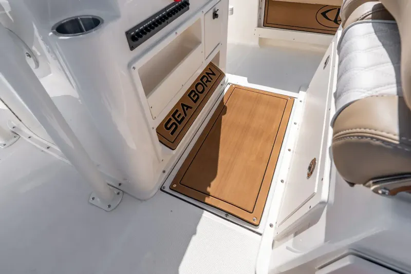 Slide: The Image of Sea Born FX25 XE 2027 - 30