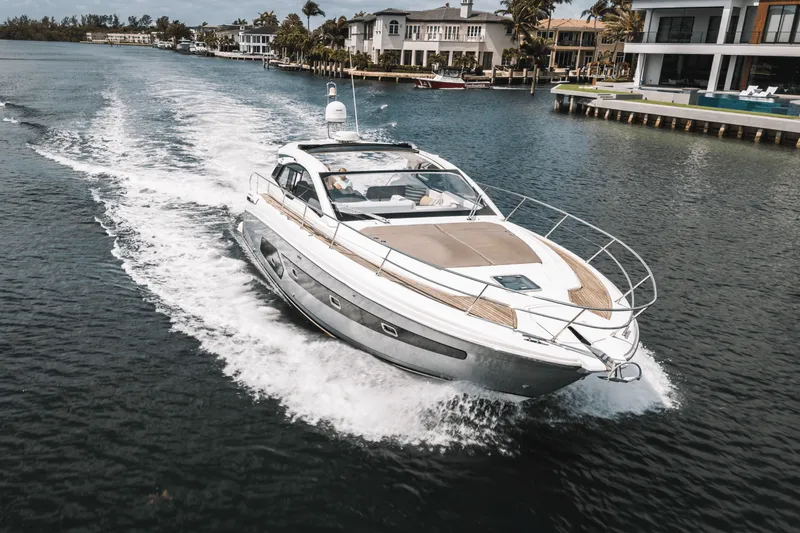 Slide: The Image of Azimut ATLANTIS 43 2019 - 1