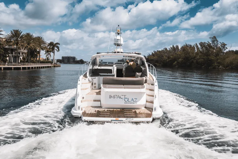 Slide: The Image of Azimut ATLANTIS 43 2019 - 3