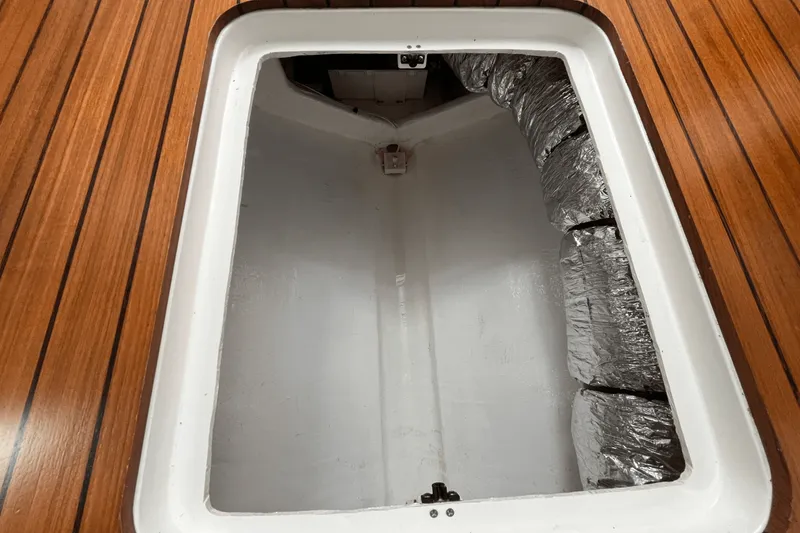 Slide: The Image of Intrepid 438 EVOLUTION 2021 - 23