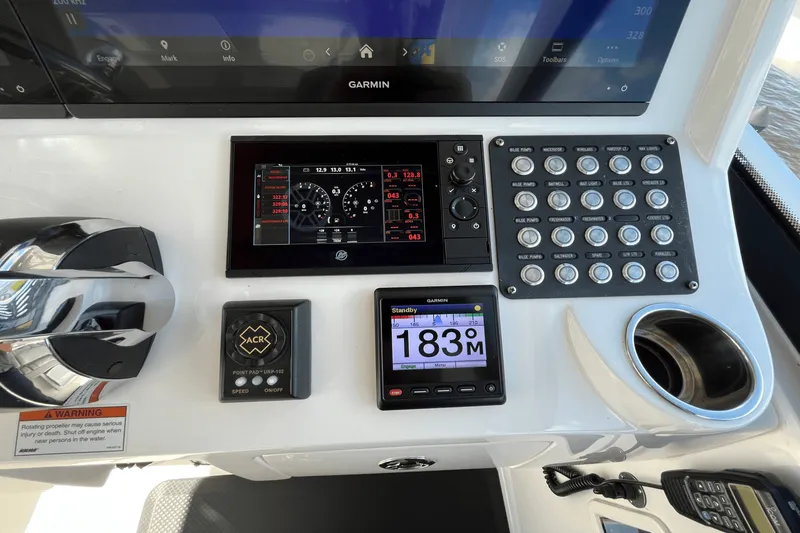 Slide: The Image of Intrepid 438 EVOLUTION 2021 - 52