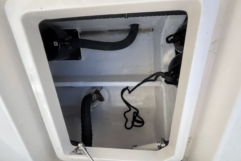 Slide: The Image of Intrepid 438 EVOLUTION 2021 - 72