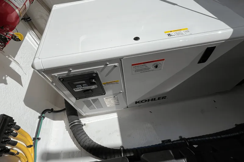 Slide: The Image of Intrepid 438 EVOLUTION 2021 - 79