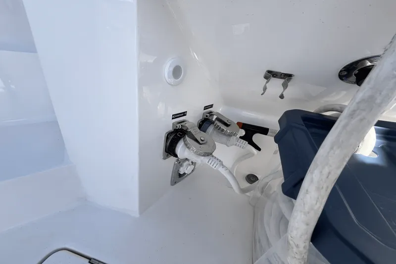 Slide: The Image of Intrepid 438 EVOLUTION 2021 - 80