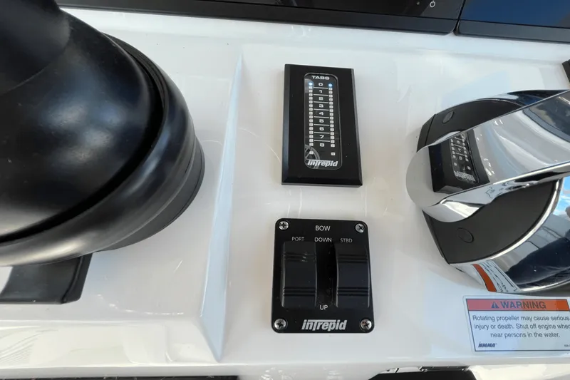 Slide: The Image of Intrepid 438 EVOLUTION 2021 - 51