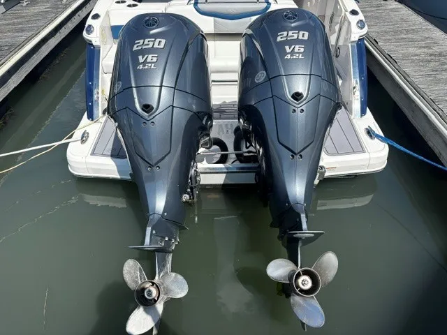 Slide: The Image of Chaparral 280 OSX 2023 - 26