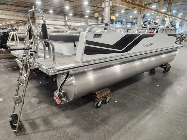 Slide: The Image of Avalon 2185 25 Venture 85 VRB 2026 - 2