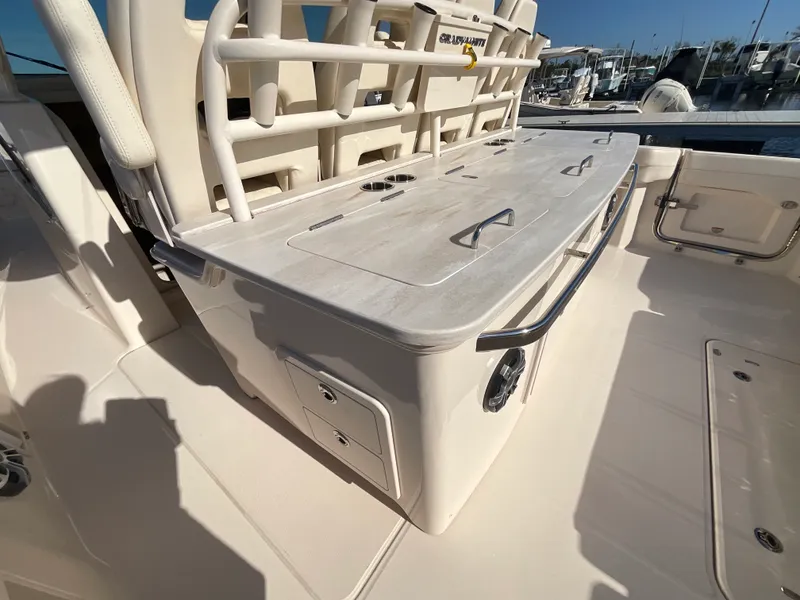 Slide: The Image of Grady-White 386 CANYON 2024 - 26