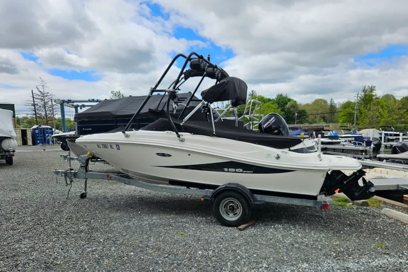 The Image of Sea Ray 190 SPORT 2013 - 0