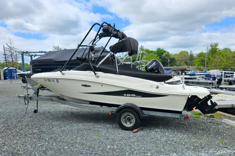 The Image of Sea Ray 190 SPORT 2013 - 0