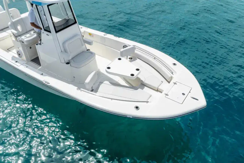 Slide: The Image of Sea Born LX24 Center Console 2027 - 18