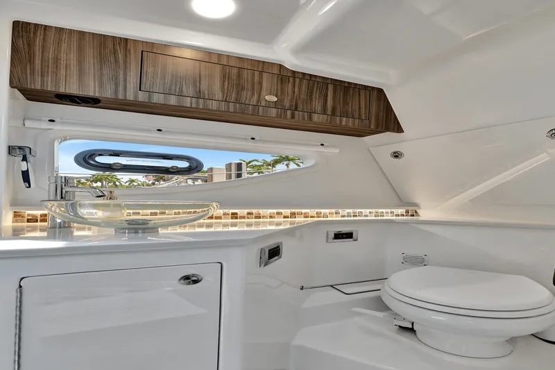 Slide: The Image of Sea Ray 370 SUNDANCER OUTBOARD 2024 - 26