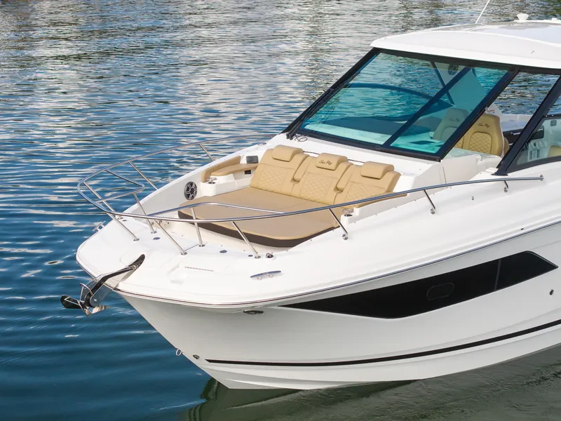 Slide: The Image of Sea Ray Sundancer 320 Outboard 2026 - 10