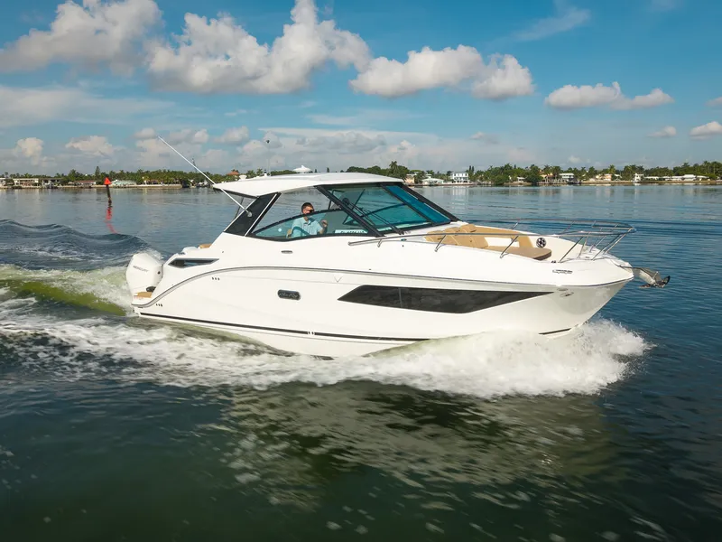 Slide: The Image of Sea Ray Sundancer 320 Outboard 2026 - 2