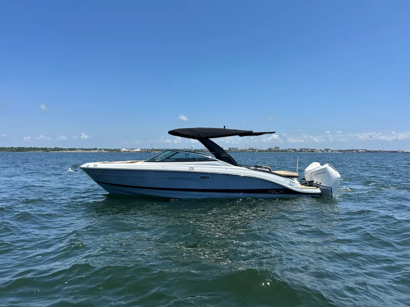 The Image of Sea Ray SLX 280 Outboard 2026 - undefined