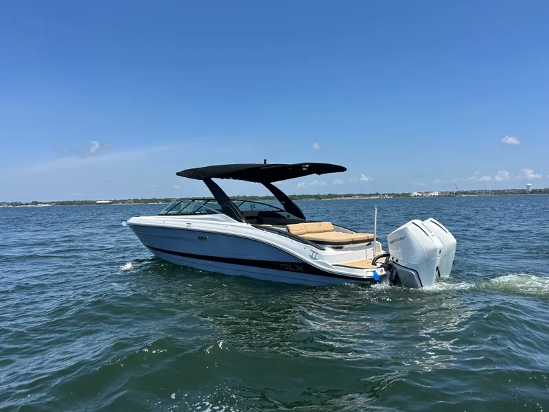 Slide: The Image of Sea Ray SLX 280 Outboard 2026 - 3