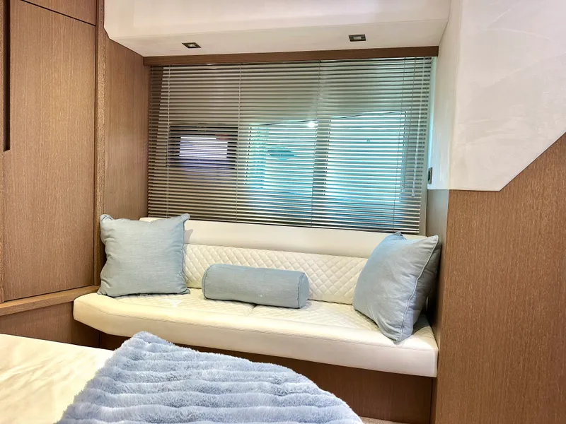 Slide: The Image of Galeon 485 HTS 2019 - 39