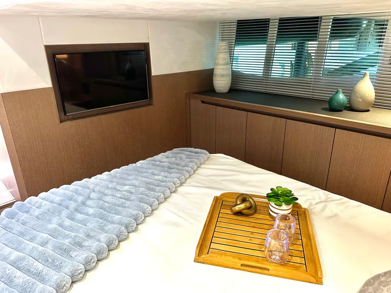 Slide: The Image of Galeon 485 HTS 2019 - 40