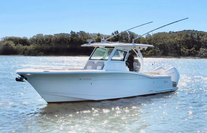 Slide: The Image of Scout 330 LXF 2021 - 3